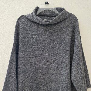 Sadie & Sage Sweater sz S